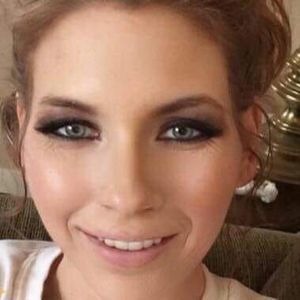 Meet your Posher, Renee